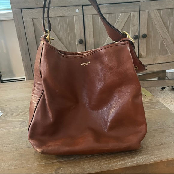 Coach Tan Leather Shoulder Bag - Picture 9 of 9